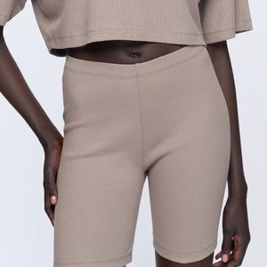 KOTN Ribbed Bike Shorts - M